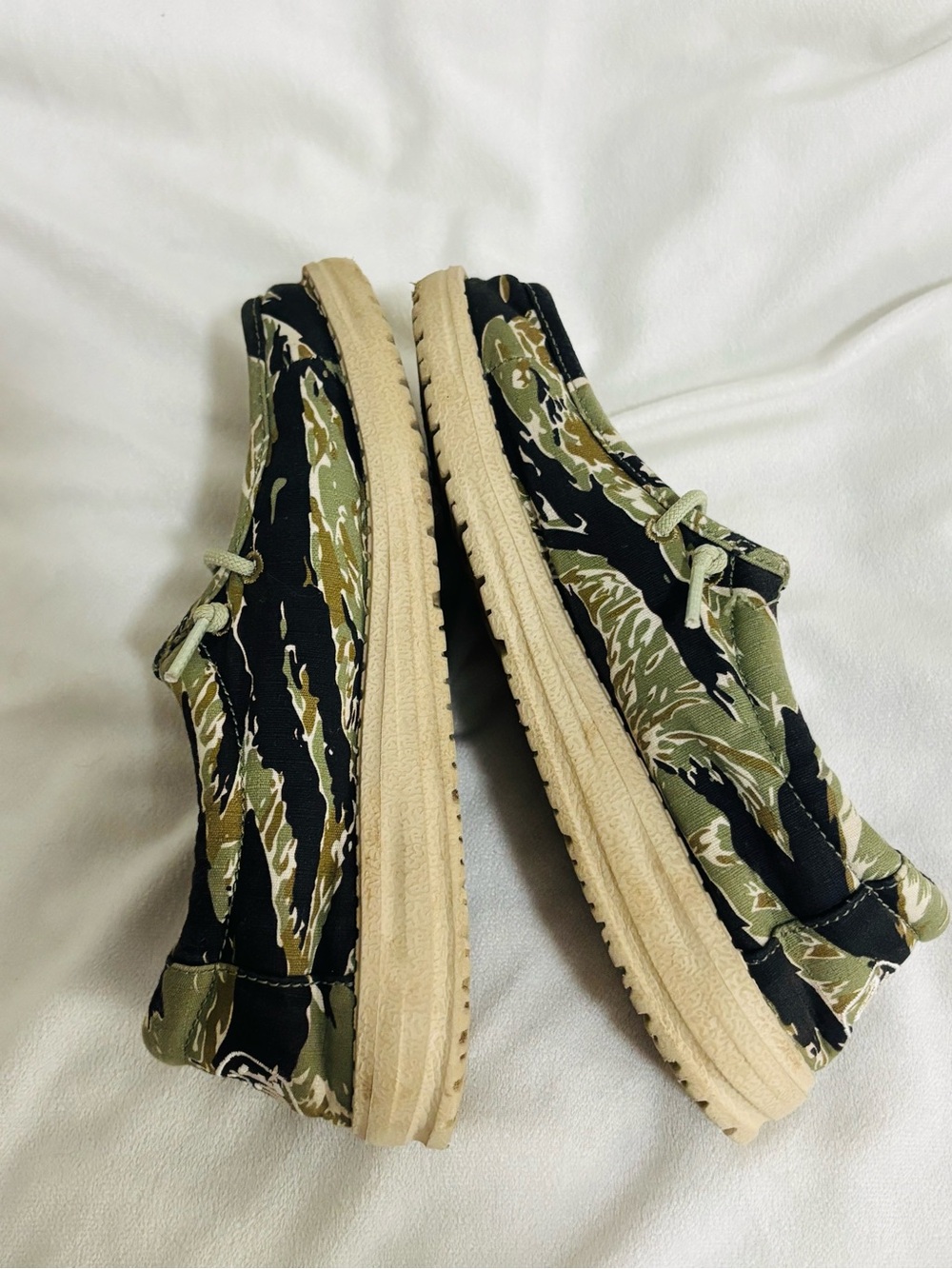 Hey Dude Kids Shark 🦈 Camo - Picture 3 of 5